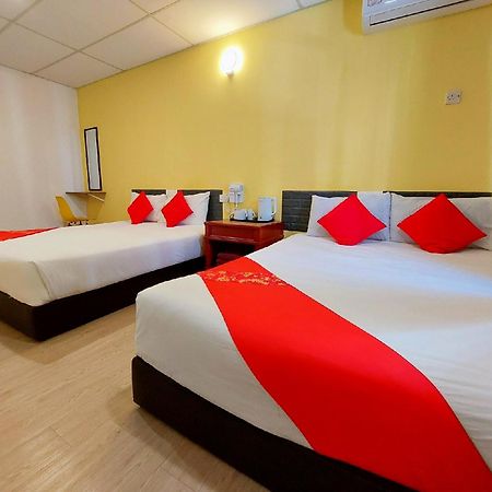 Good2Stay Budget Hotel Malacca Kültér fotó