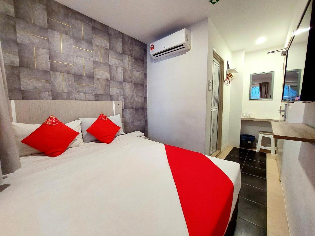 Good2Stay Budget Hotel Malacca Kültér fotó