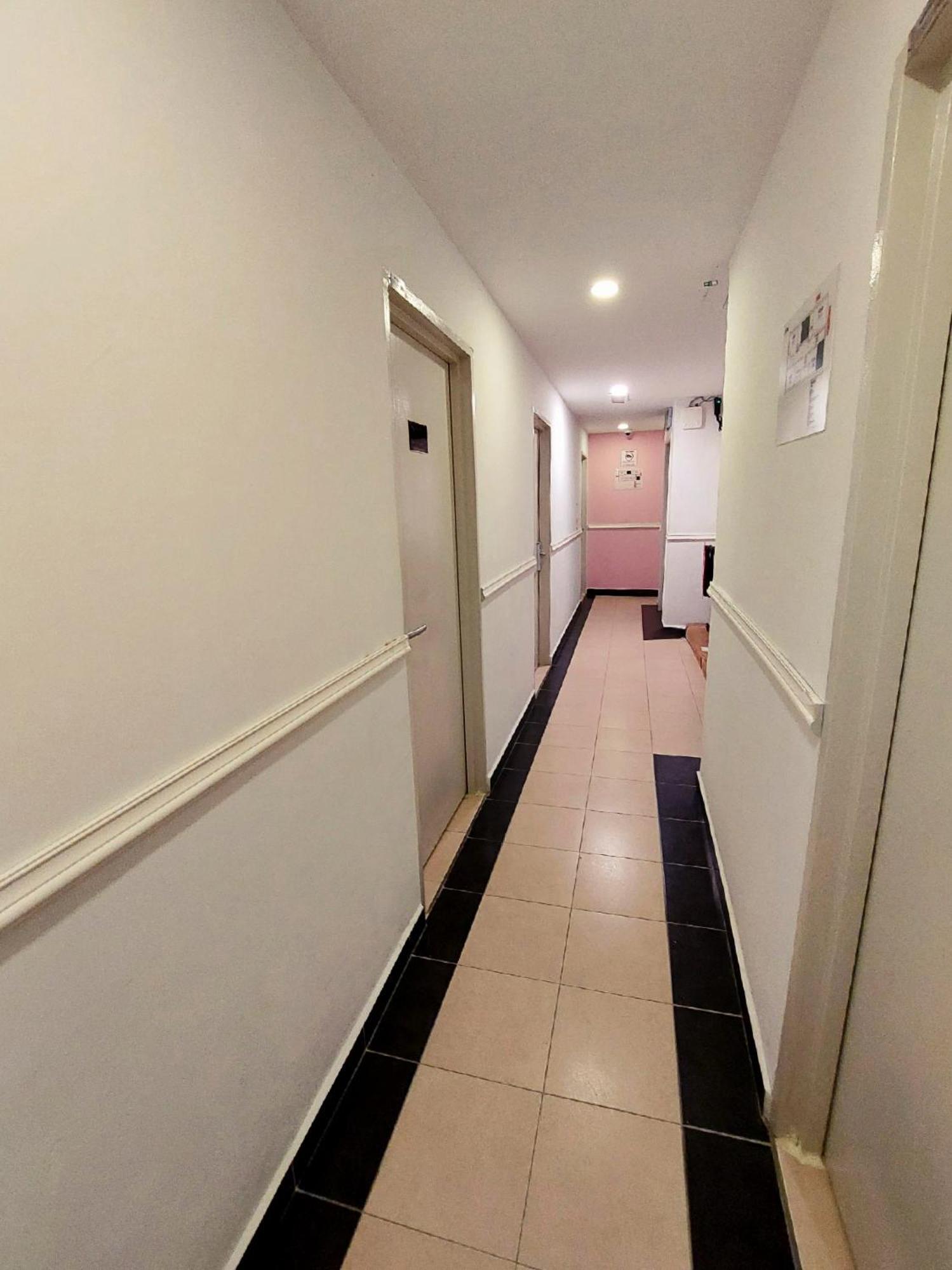 Good2Stay Budget Hotel L Lift L Coway Water L Wifi6 L Laundromat Malacca Kültér fotó