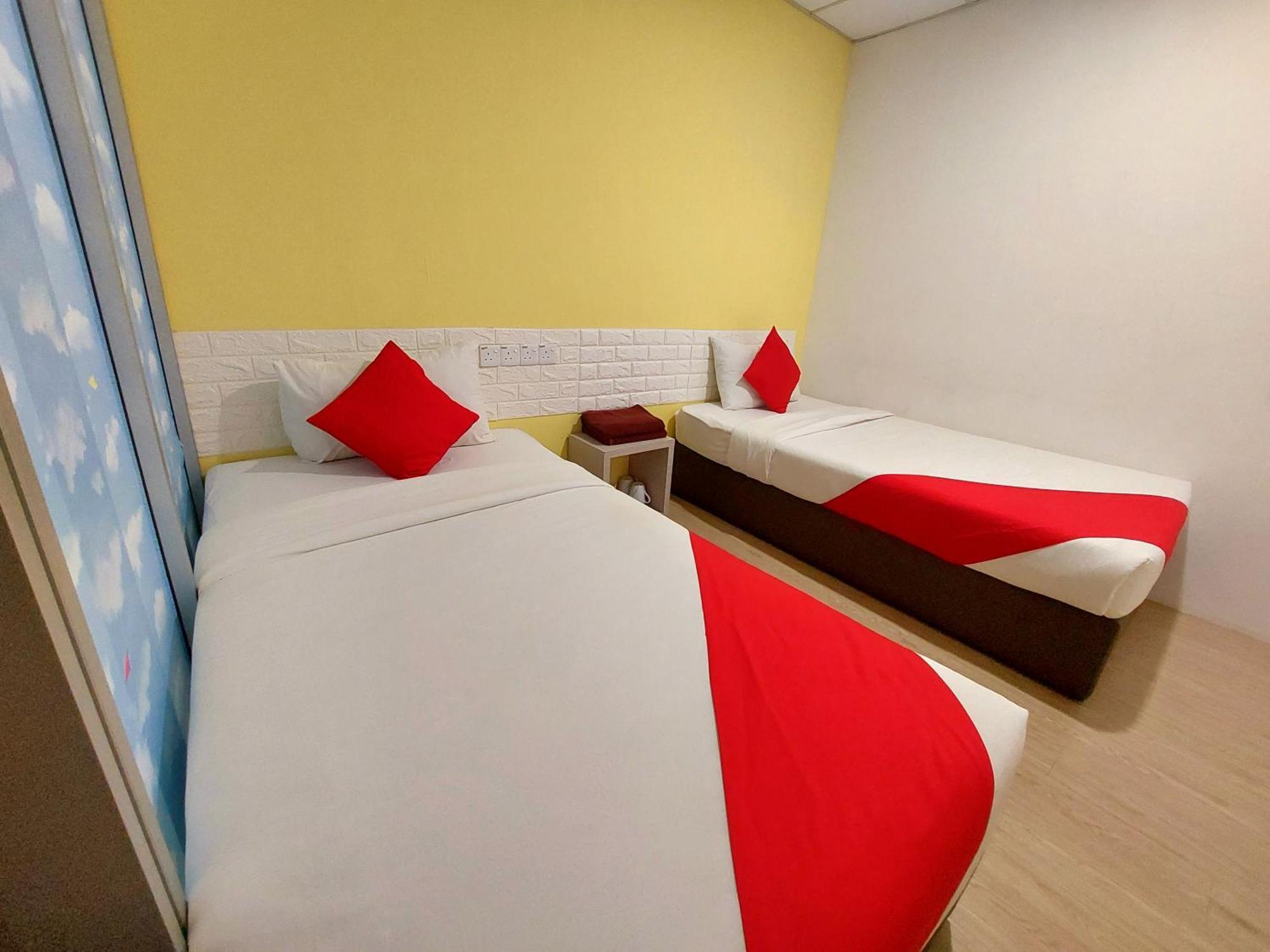 Good2Stay Budget Hotel Malacca Szoba fotó