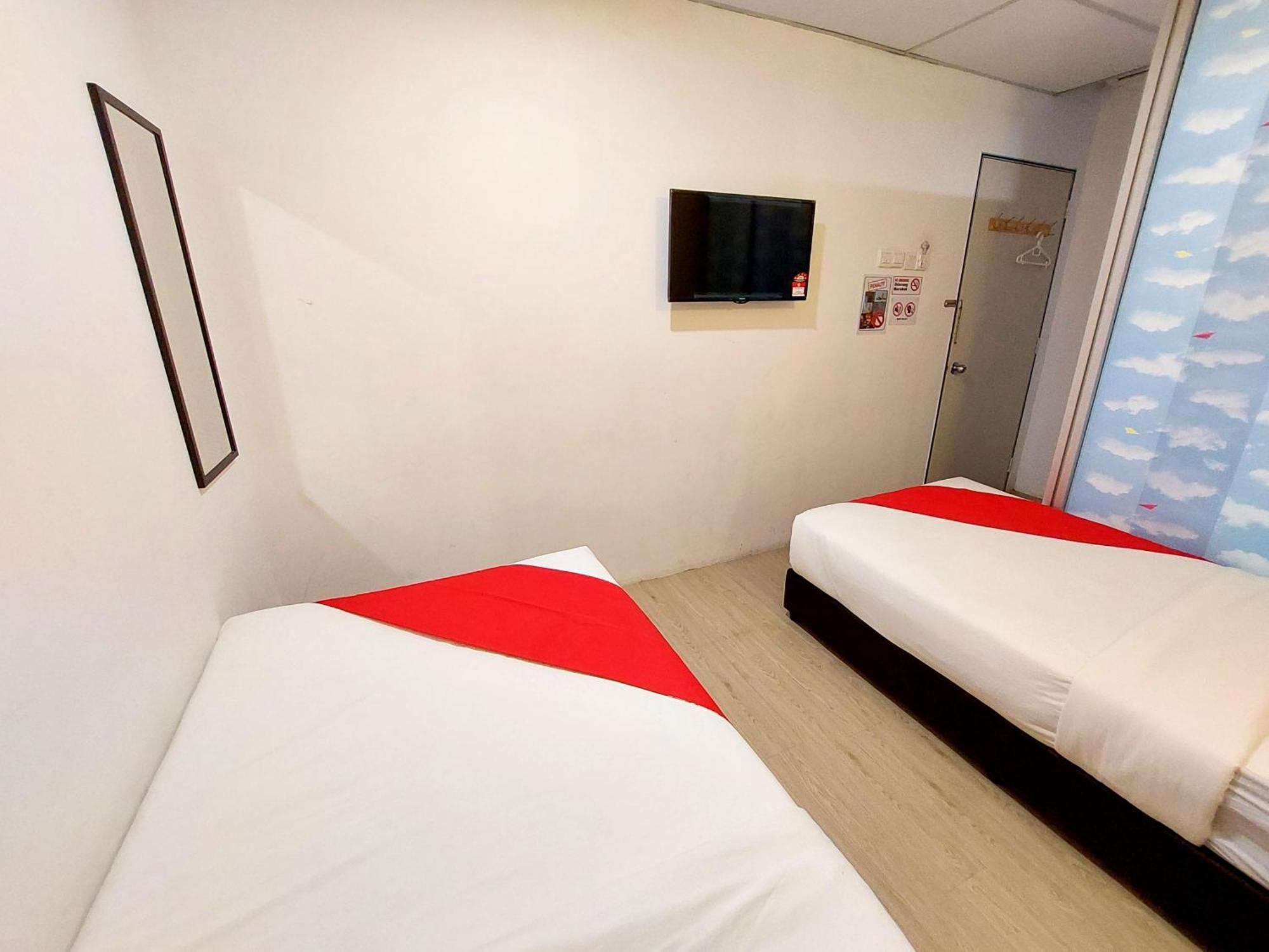 Good2Stay Budget Hotel Malacca Szoba fotó